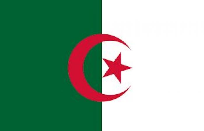 بحث حول تاريخ العلم الوطني الجزائري سنة 2 متوسط