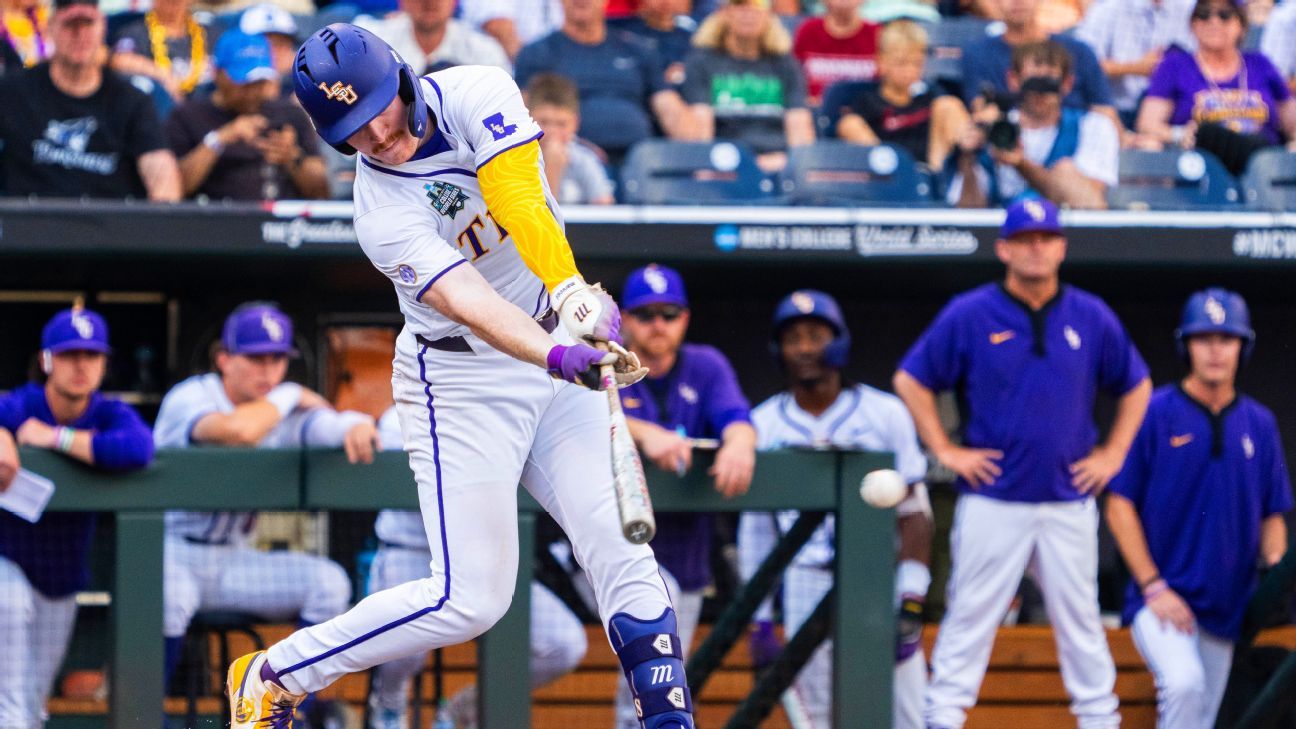 LSU لوحات ثلاثة أشواط في التاسع ، تجعل من نهائيات MCWS