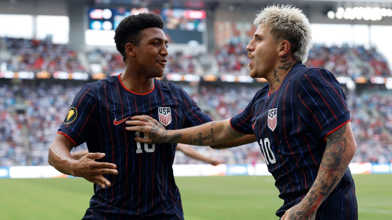 Young USMNT جاهز للحشد "العدائي" مقابل المكسيك