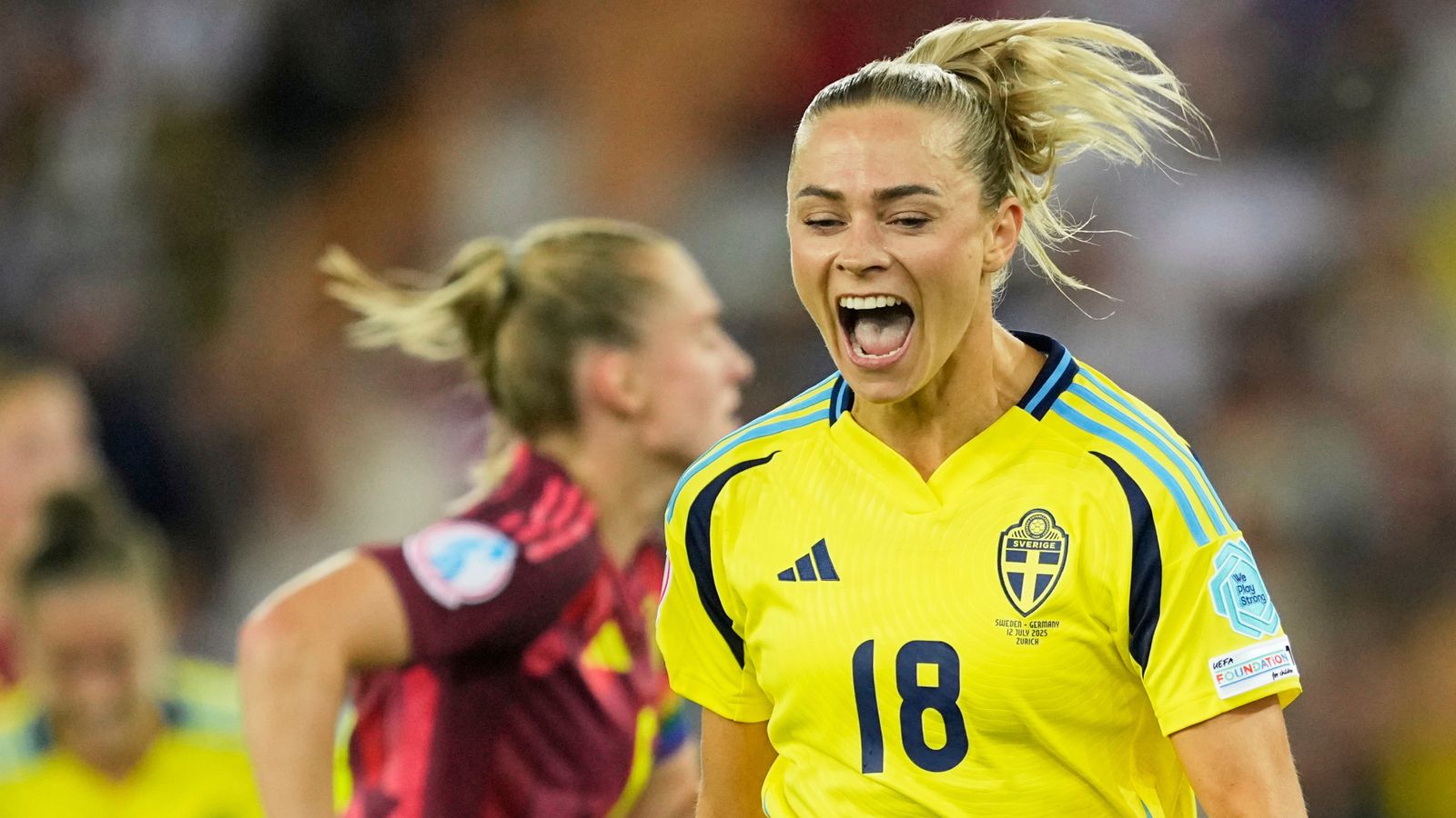 اليورو النسائي: سويد سحق ألمانيا إلى المجموعة العليا ج