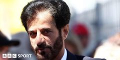 بن سولاييم يزيل ممثل مجلس الشيوخ في بريطانيا