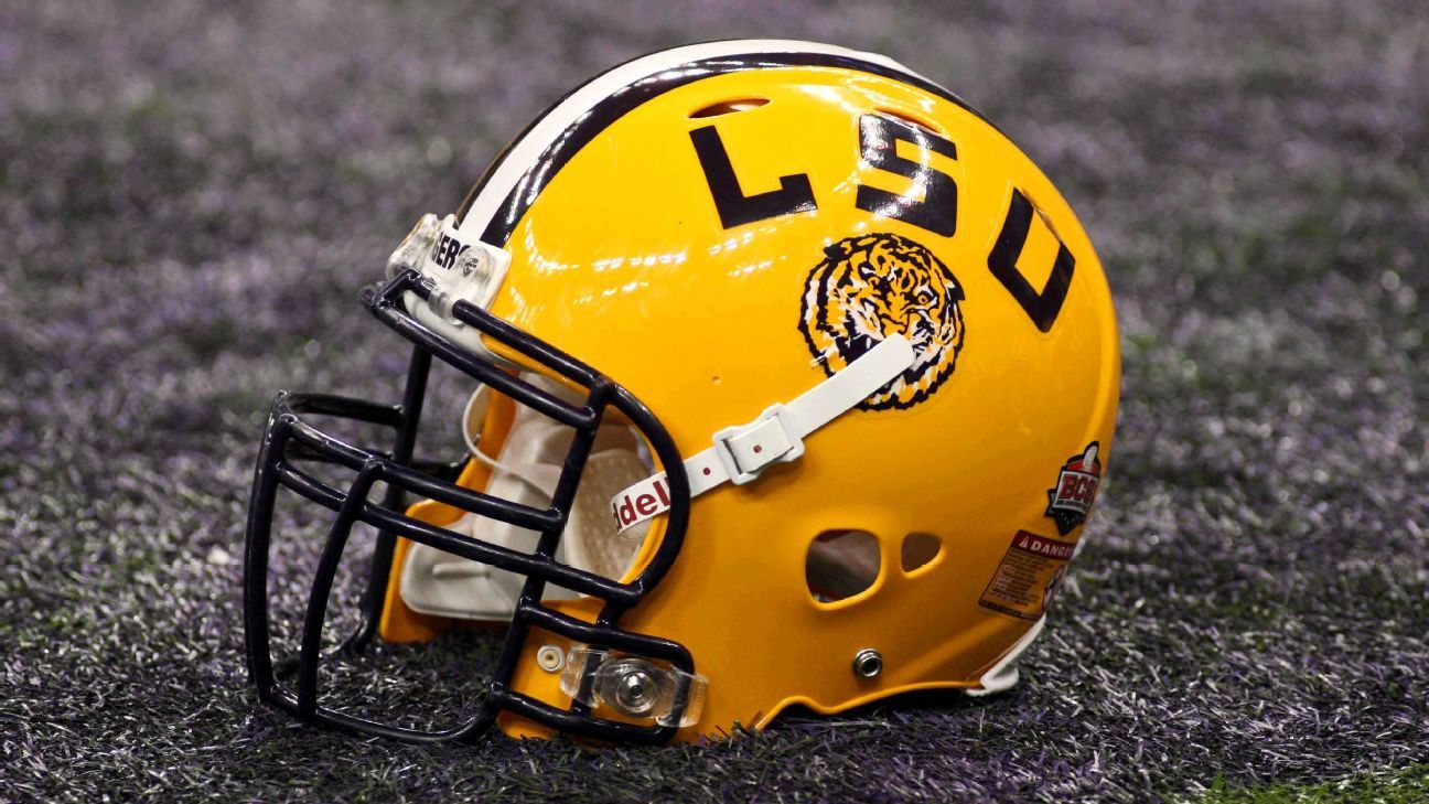 تجنيد كرة القدم الأعلى تصنيفًا يختار LSU على Aggies