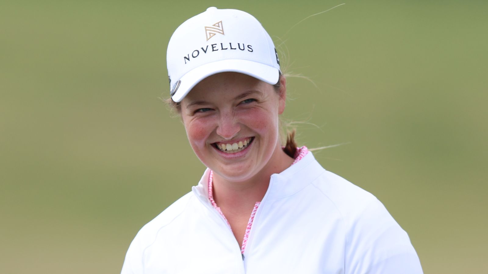 رودس في إنجلترا في AIG Women's Open Mix حيث بدأ Woad بداية مختلطة