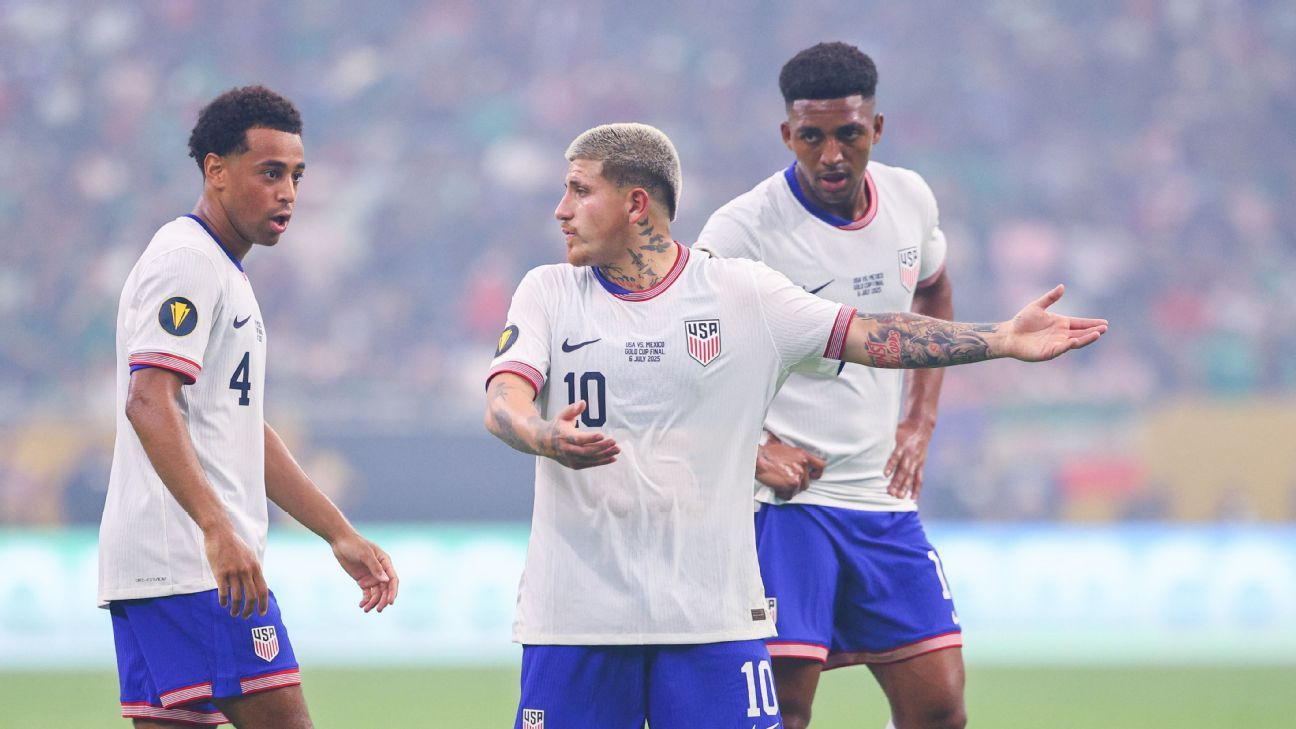 عروض USMNT قذرة لتلومنا حيث خسرنا نهائيًا آخر في كأس الذهب في المكسيك