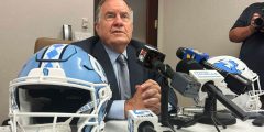 لاعبي الأمم المتحدة: Belichick Personal Life لا إلهاء