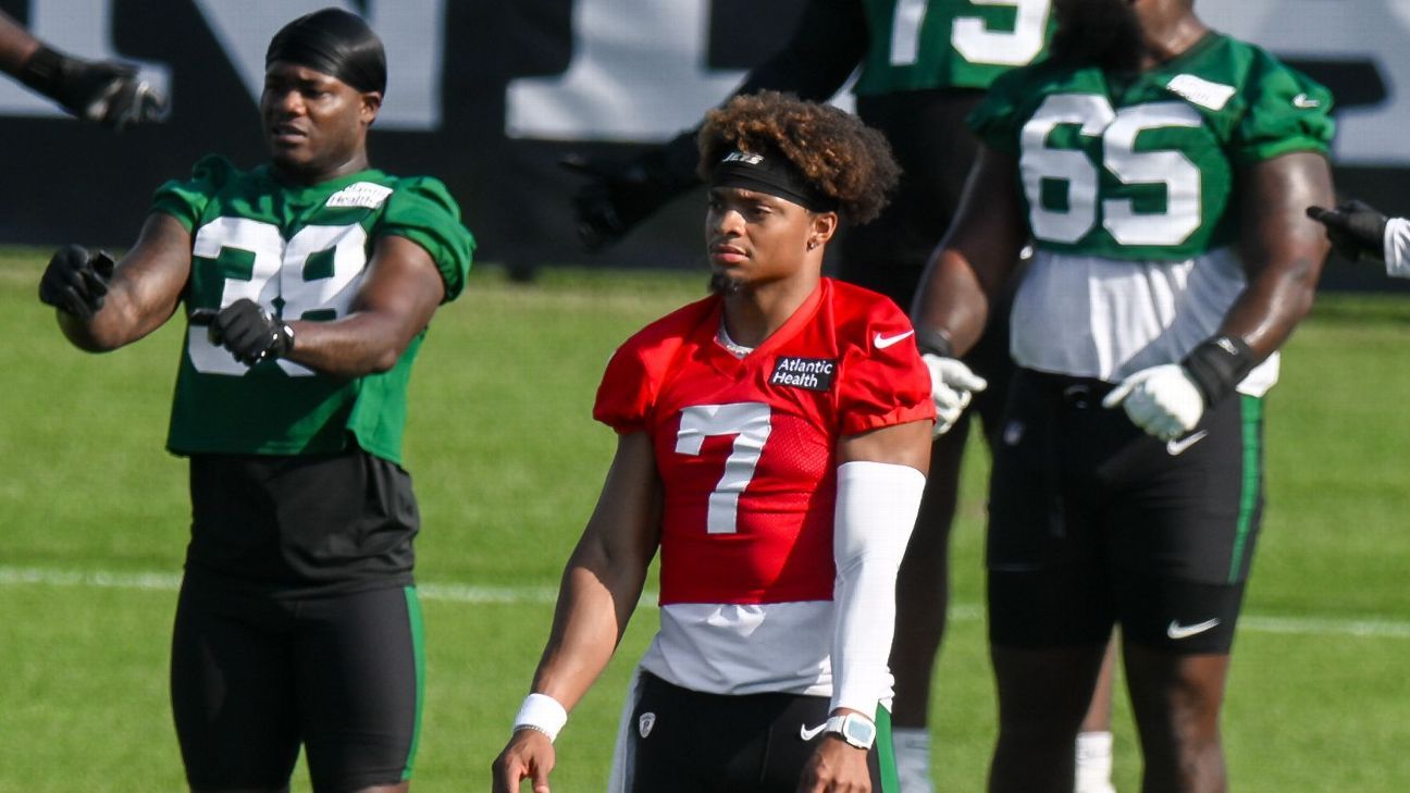 مع تاريخ إصابة Jets في QB ، نكسة فيلدز البسيطة الصعداء من الارتياح