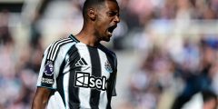 نقل الشائعات ، الأخبار: ليفربول تصل إلى اتفاق شفهي مع ISAK