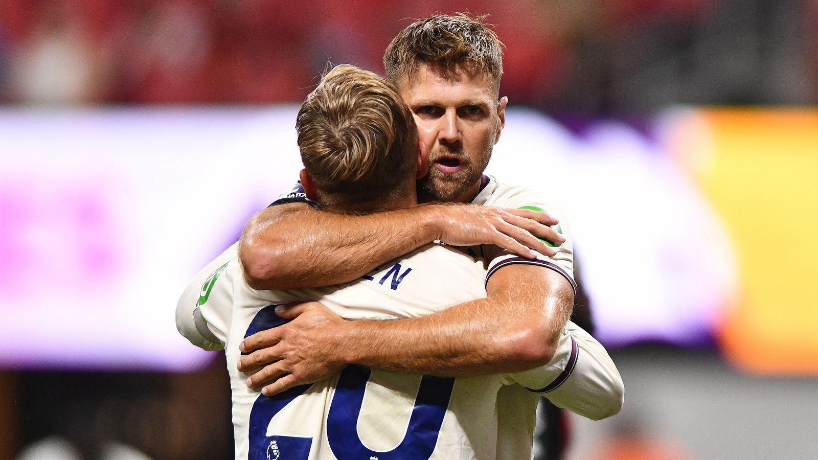 Fullkrug و Bowen Give West Win On Bournemouth