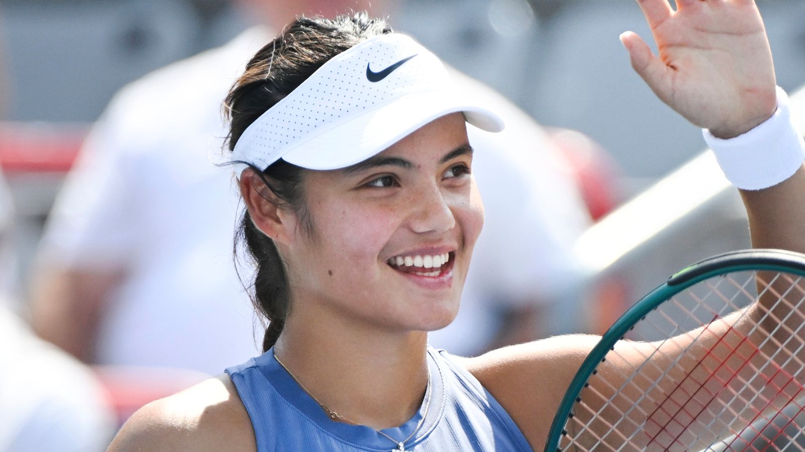 Raducanu لمواجهة Sabalenka في Cincinnati Open مساء الاثنين