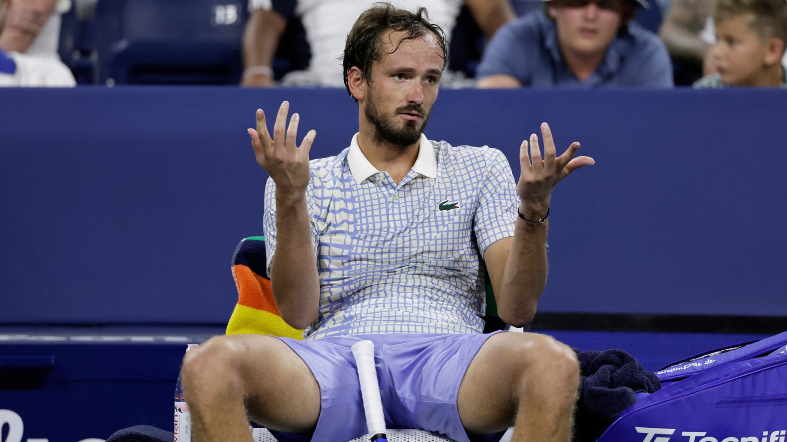 Tiafoe: كان Medvev Meltdown سيركًا