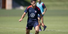 رينا “لا يمكن أن تغضب” من فرقة USMNT