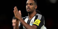 كاررا: أريد أن يوقع ليفربول إيساك - لكن 150 مليون جنيه إسترليني هو مالي Mbappe!