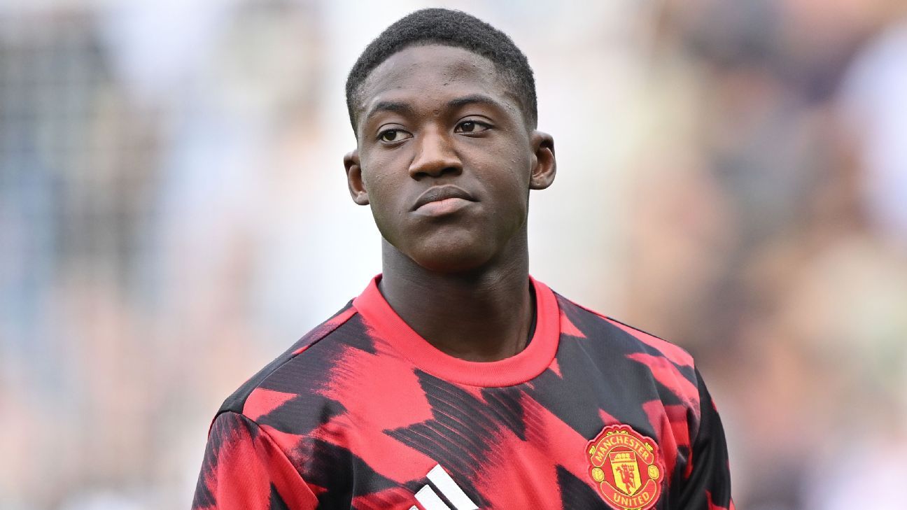نقل الشائعات ، الأخبار: يحاول Mainoo العثور على مخرج من Man United