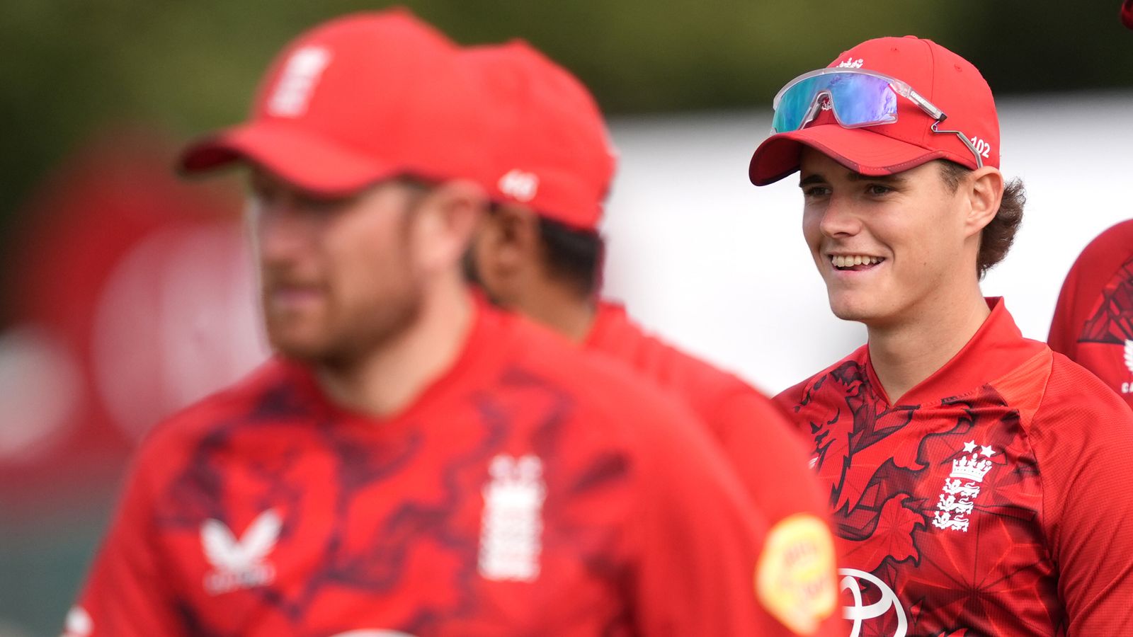 Bethell Captains England إلى الفوز T20I قبل الأيرلندا