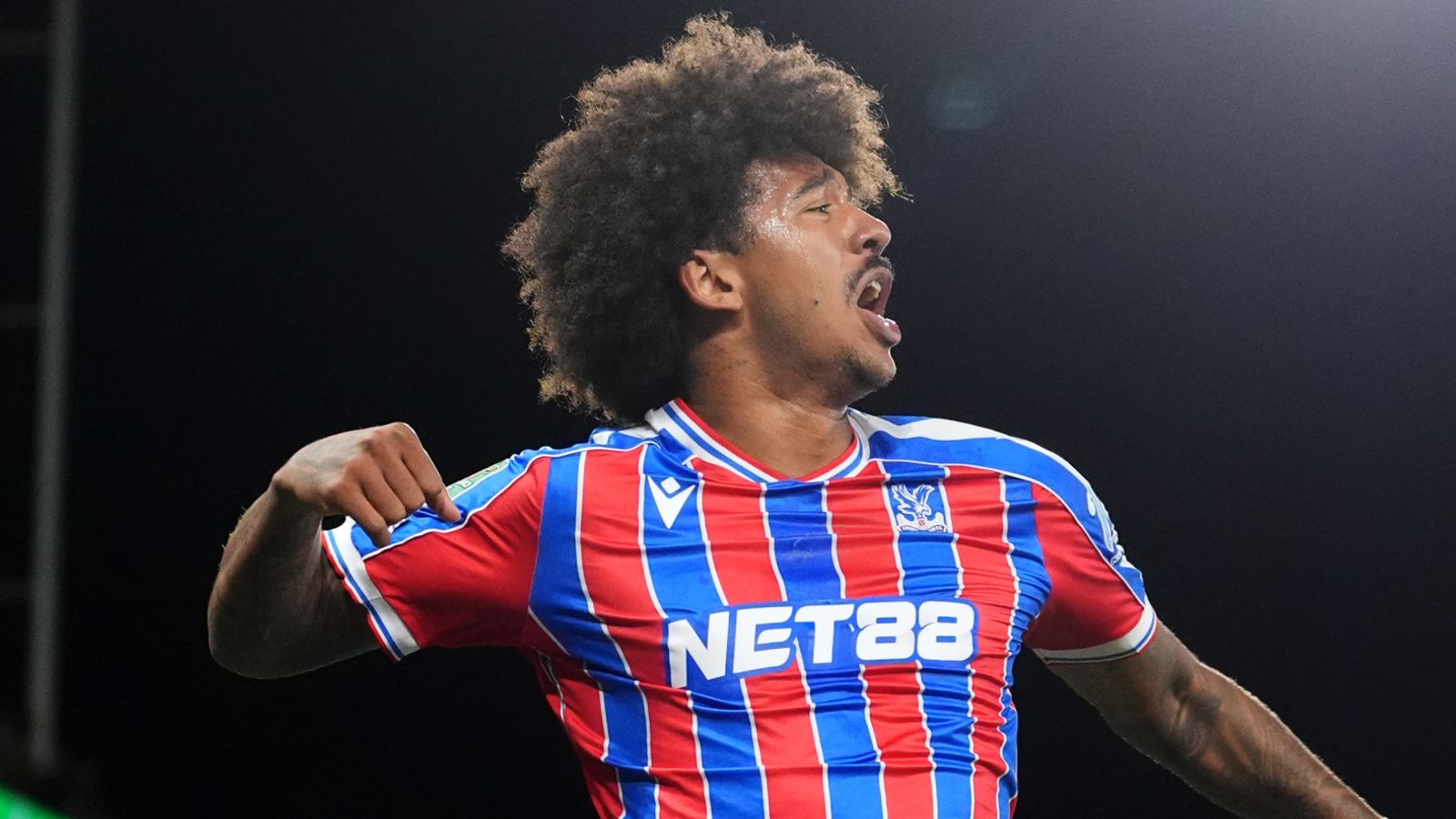 Crystal Palace Edge Millwall على ركلات الترجيح على الرغم من القتال المتأخر