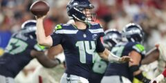 Seahawks تغني مدح دارنولد بعد GW Drive