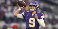 المصادر: McCarthy (الكاحل) Vikes من 2-4 أسابيع