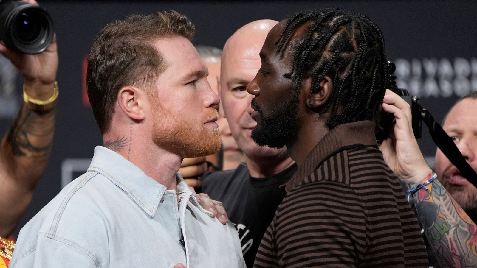 تنبؤات Canelo vs Crawford Big-Uptions: من الذي يفوز؟