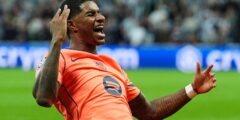 راشفورد: اللعب مع برشلونة يجعلني أفضل