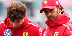 هاملتون للاعتذار ل Leclerc على مبادلة موقع Ferrari الفاشل