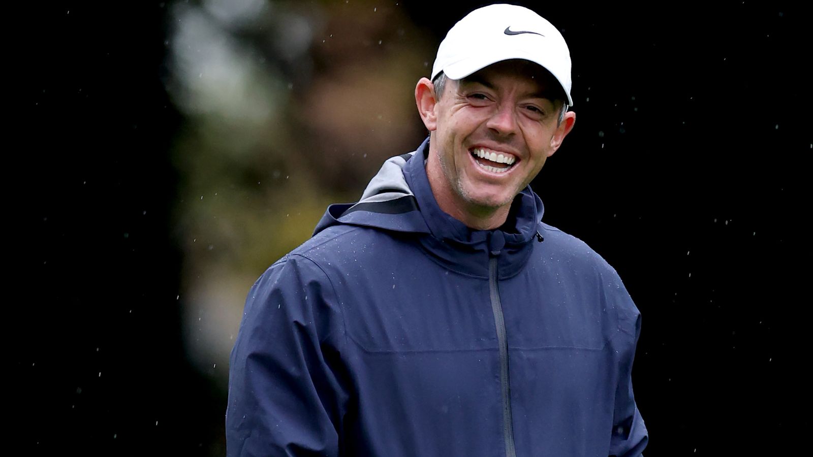 هل McIlroy على قمصان كأس Ryder USA؟ "يبدو مشابهًا قليلاً!"