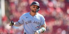 مكان الوزن في تورونتو لـ Bichette في قائمة ALCS