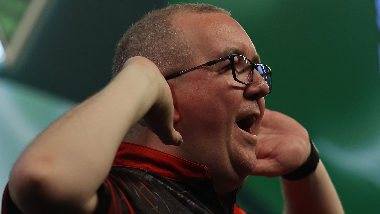 'غطت فى النوم!' - يقول بونتينج إن المشجعين جعلوه يحقق فوزًا مثيرًا في الجولة الأولى