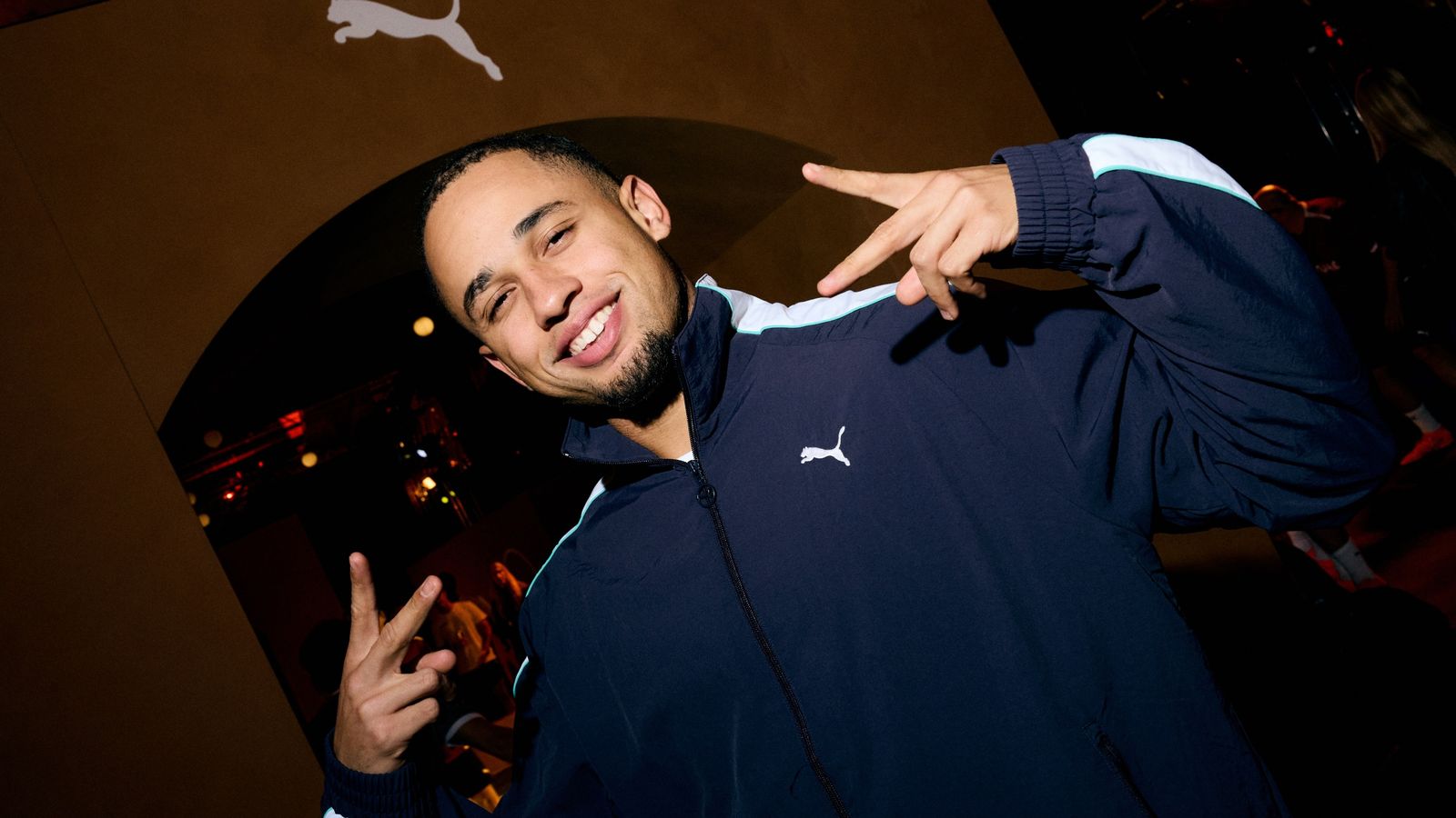 "ابق شجاعًا في ذهنك" - خطة أوكافور لإبقاء ليدز في الدوري الإنجليزي الممتاز