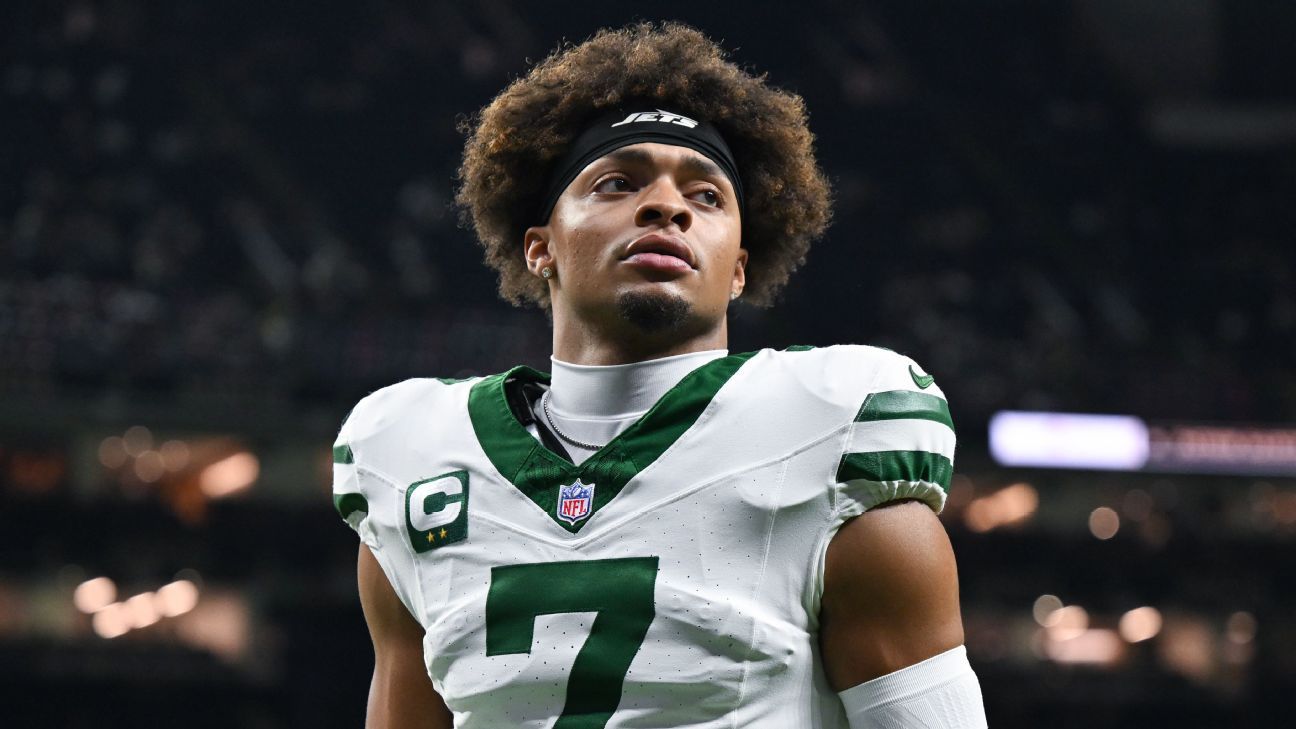 انتهى موسم QB Fields مع عدم اليقين بشأن مستقبل Jets