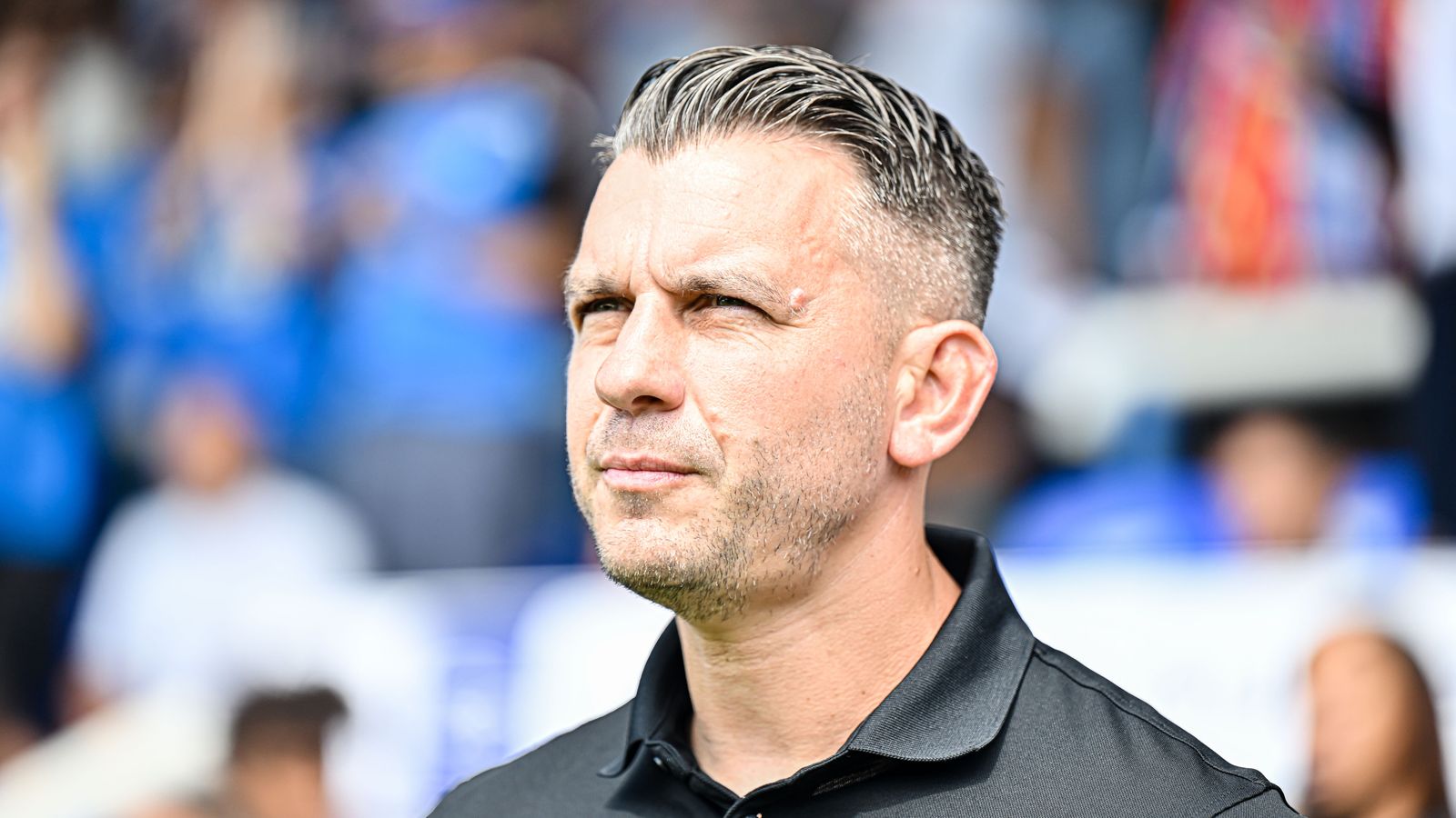 بلومفيلد: كان لوتون مفجعًا لكنني مستعد للتحدي التالي