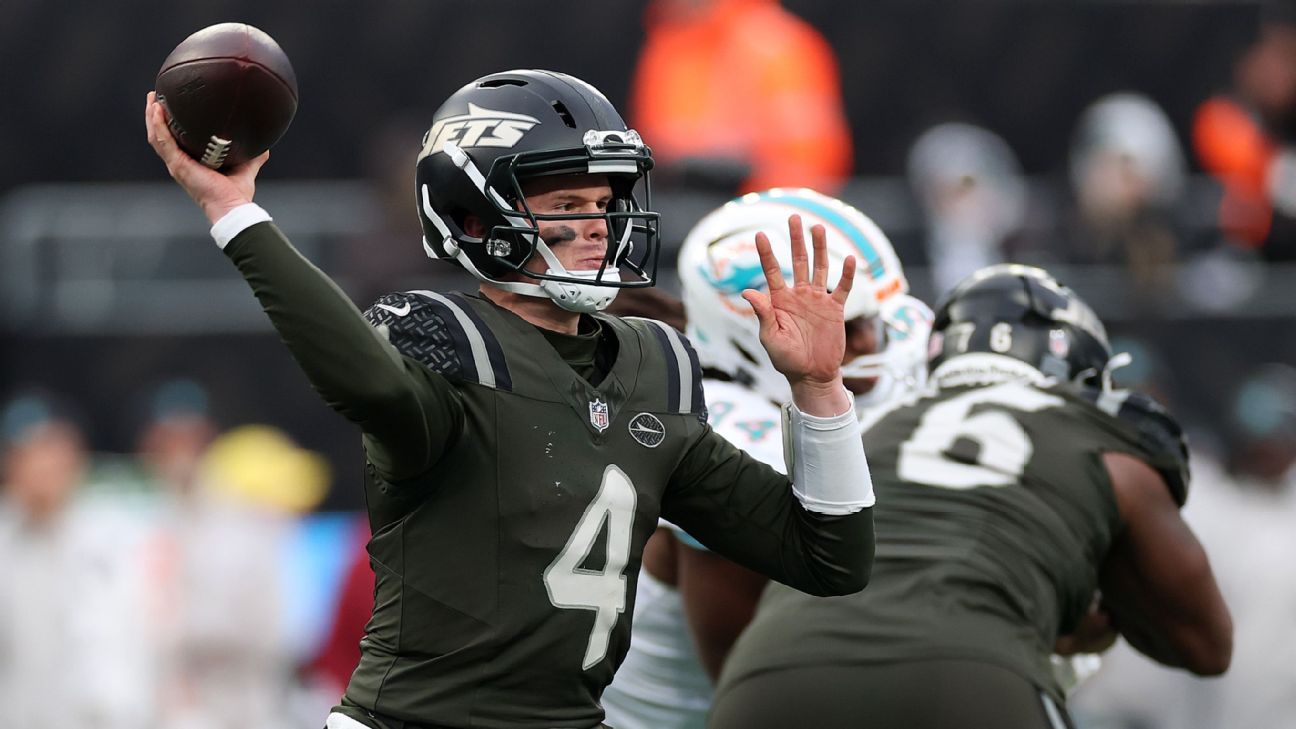 جيتس الصاعد برادي كوك يبدأ أول مباراة ضد جاجز