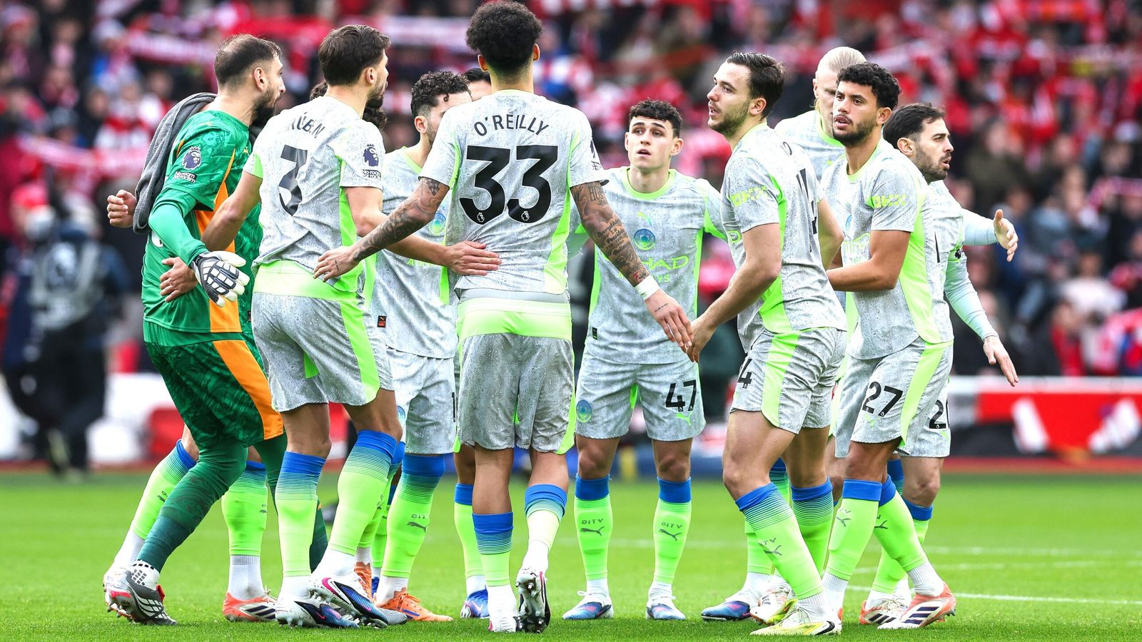 يقدم فورست شكوى رسمية بشأن إدارته لهزيمة مان سيتي