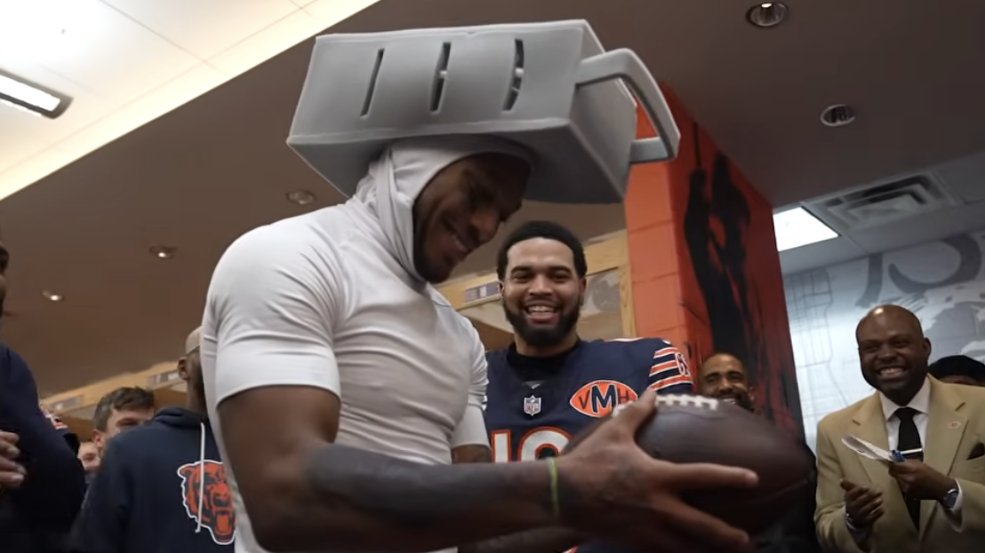 أحدث طبقة في التنافس بين باكرز-بيرز؟ قبعات مبشرة الجبن