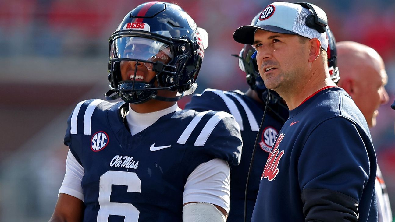 المصادر: OC Weis سيتولى تدريب Ole Miss في نصف CFP