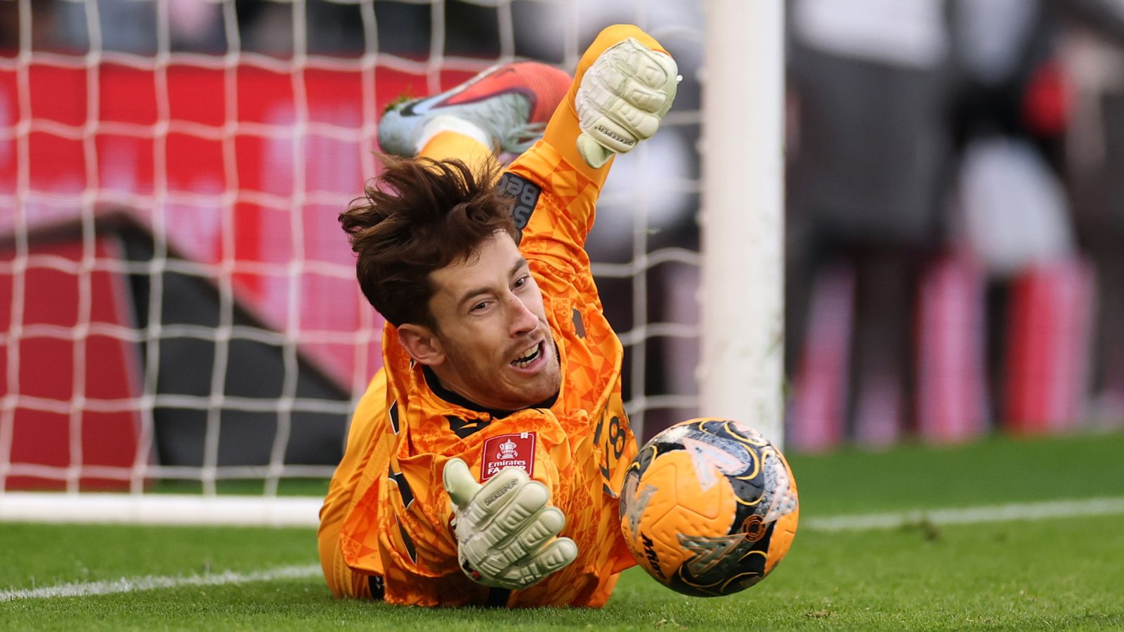 روفس ينقذ كل ركلة جزاء لإيفرتون بينما يتقدم سندرلاند في ركلات الترجيح في كأس الاتحاد الإنجليزي