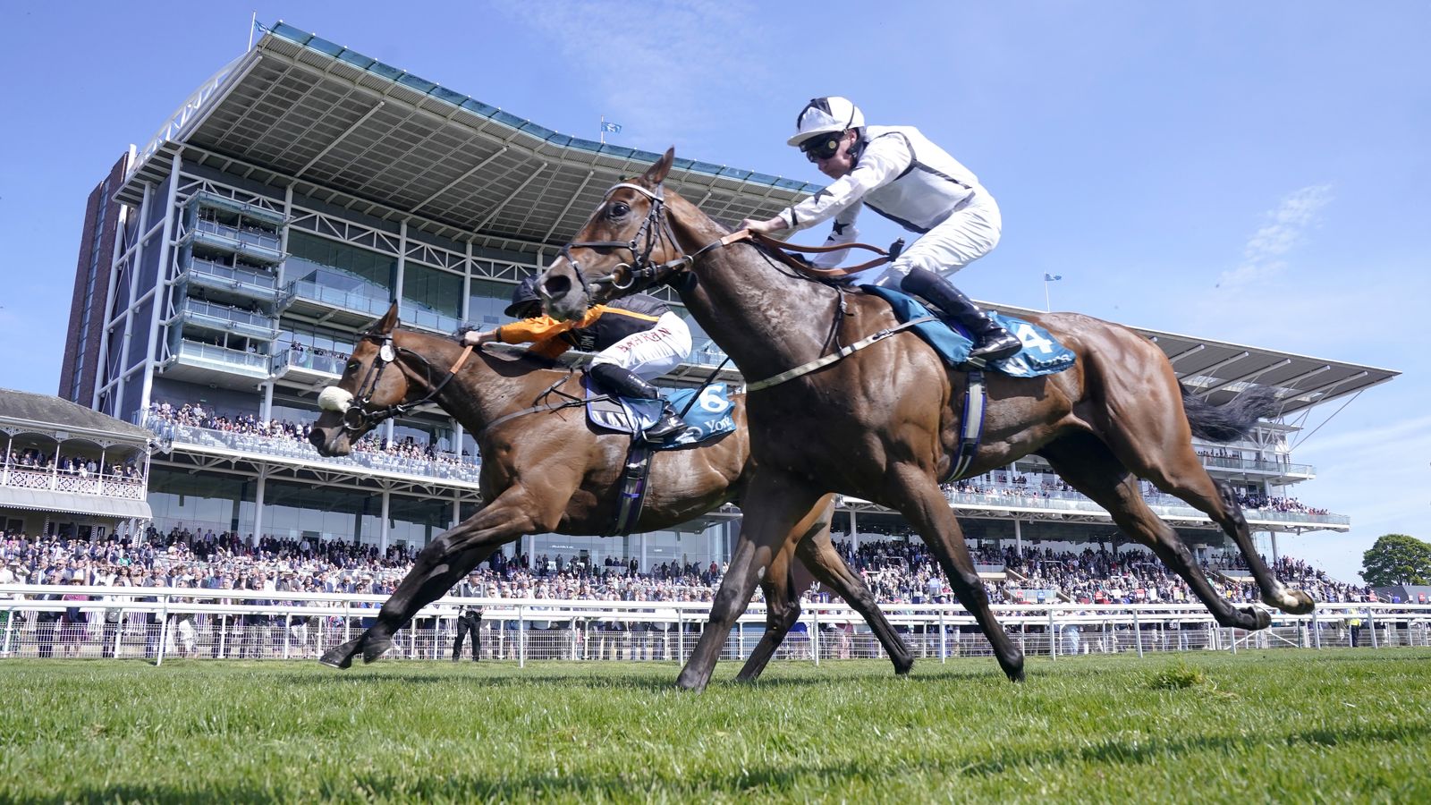 يتواجه مارشمان وديليجنت هاري مرة أخرى في مواجهة كاشي