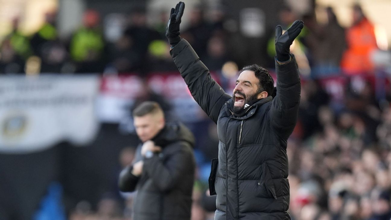 يريد أموريم السيطرة على مانشستر يونايتد، لكن الغضب قد يكلفه وظيفته