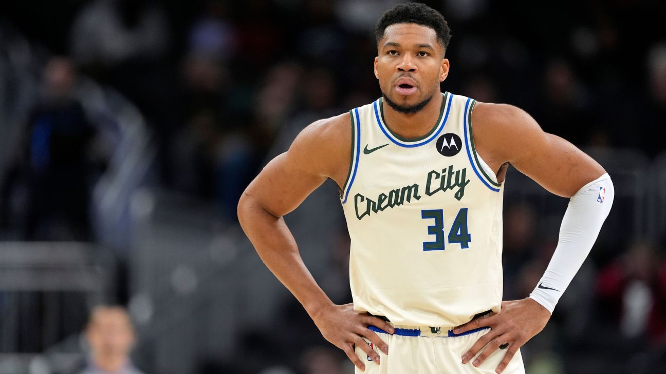 يقول جيانيس إنه لن يطلب من باكس التجارة أبدًا