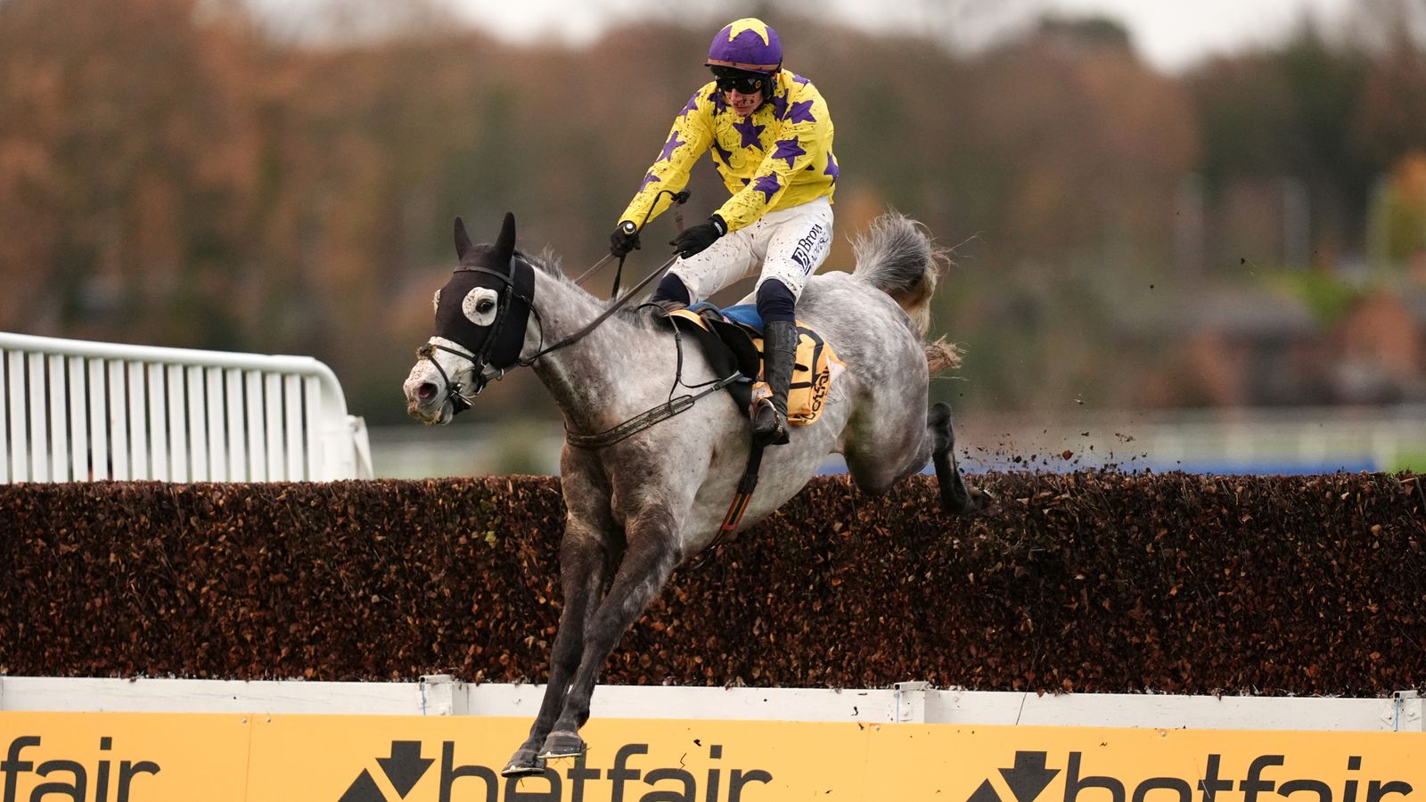 يواجه Il Etait Temps جونبون في كلارنس هاوس